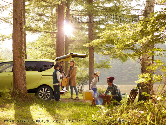 carlineup_sienta_gallery_2_05_lb.png
