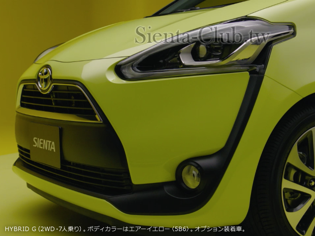 carlineup_sienta_gallery_2_09_lb.png