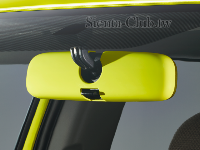 carlineup_sienta_customize_playpluscolors_2_04_lb.png