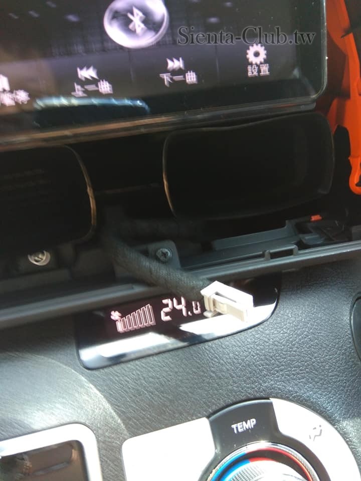 35829027_2225415794143062_4471695046927712256_n.jpg